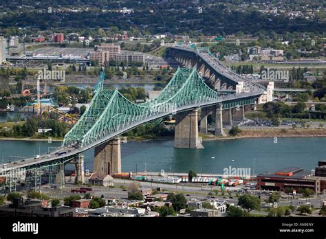 jacques cartier bridge montréal canada.